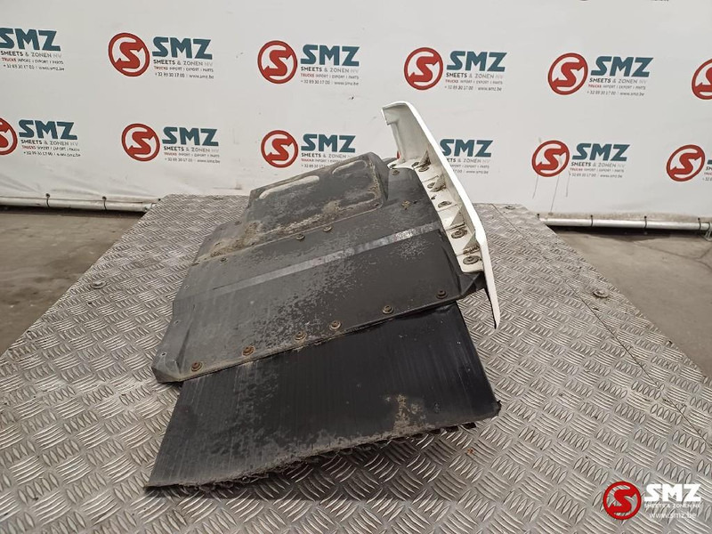 MAN Occ spatbord vooraan rechts MAN - Karoséria a exteriér pre Nákladné auto: obrázok 5 MAN Occ spatbord vooraan rechts MAN - Karoséria a exteriér pre Nákladné auto: obrázok 5