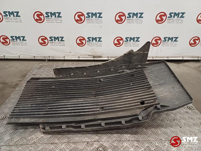 MAN Occ spatbord vooraan rechts MAN - Karoséria a exteriér pre Nákladné auto: obrázok 2 MAN Occ spatbord vooraan rechts MAN - Karoséria a exteriér pre Nákladné auto: obrázok 2