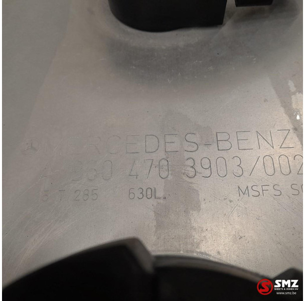 Mercedes-Benz Occ brandstoftank 630L + brandstofniveausensor Mer - Palivová nádrž pre Nákladné auto: obrázok 5 Mercedes-Benz Occ brandstoftank 630L + brandstofniveausensor Mer - Palivová nádrž pre Nákladné auto: obrázok 5