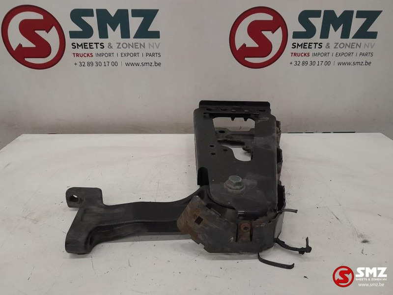 Mercedes-Benz Occ cabinebeugel + montagebeugel rechtsvooraan Mer - Rám/ Podvozok pre Nákladné auto: obrázok 3 Mercedes-Benz Occ cabinebeugel + montagebeugel rechtsvooraan Mer - Rám/ Podvozok pre Nákladné auto: obrázok 3