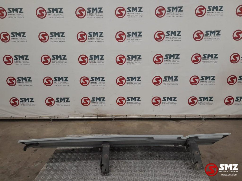 Mercedes-Benz Occ cabinespoiler links Mercedes - Aerodynamika/ Spojler pre Nákladné auto: obrázok 2 Mercedes-Benz Occ cabinespoiler links Mercedes - Aerodynamika/ Spojler pre Nákladné auto: obrázok 2