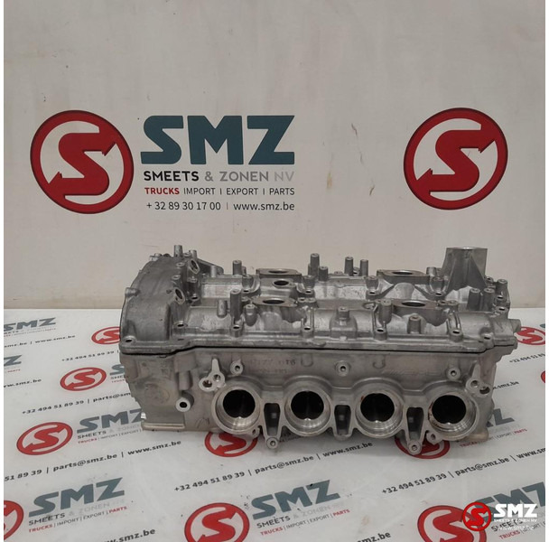 Mercedes-Benz Occ cilinderkop + kleppendeksel links AMG C63S Mer - Motor a diely pre Automobil: obrázok 2 Mercedes-Benz Occ cilinderkop + kleppendeksel links AMG C63S Mer - Motor a diely pre Automobil: obrázok 2