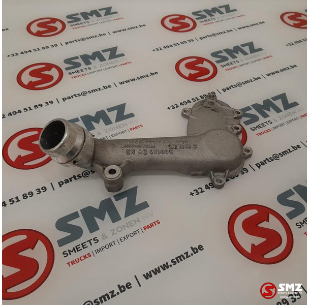 Mercedes-Benz Occ koelvloeistofinlaataansluiting waterpomp AMG C - Motor a diely pre Automobil: obrázok 1 Mercedes-Benz Occ koelvloeistofinlaataansluiting waterpomp AMG C - Motor a diely pre Automobil: obrázok 1
