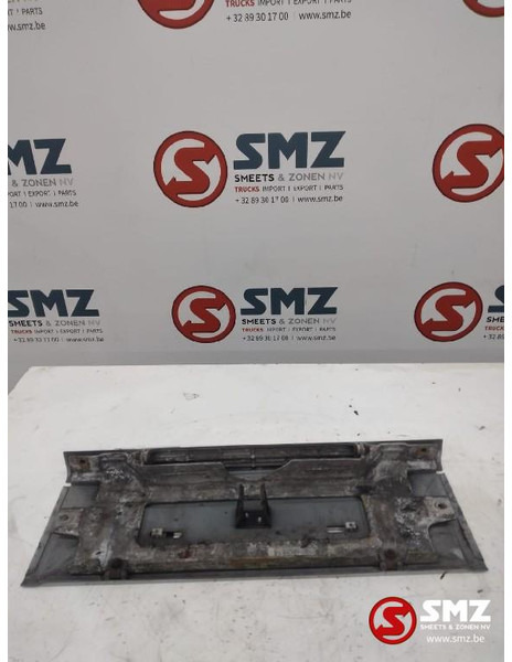 Mercedes-Benz Occ nummerplaathouder vooraan Mercedes - Nárazník pre Nákladné auto: obrázok 2 Mercedes-Benz Occ nummerplaathouder vooraan Mercedes - Nárazník pre Nákladné auto: obrázok 2