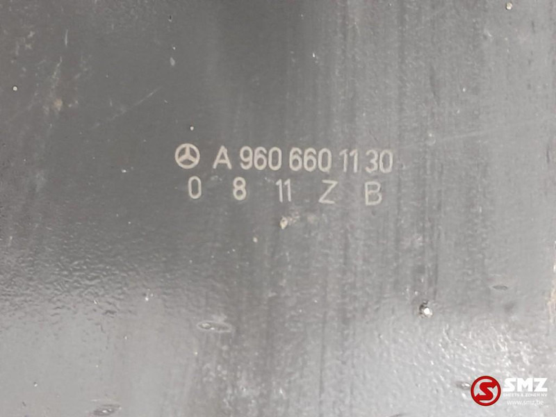 Mercedes-Benz Occ onderste tredebeugel links Mercedes - Rám/ Podvozok pre Nákladné auto: obrázok 5 Mercedes-Benz Occ onderste tredebeugel links Mercedes - Rám/ Podvozok pre Nákladné auto: obrázok 5