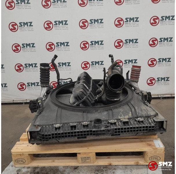 Mercedes-Benz Occ radiator + intercooler + expansievat Mercedes - Chladič pre Nákladné auto: obrázok 2 Mercedes-Benz Occ radiator + intercooler + expansievat Mercedes - Chladič pre Nákladné auto: obrázok 2