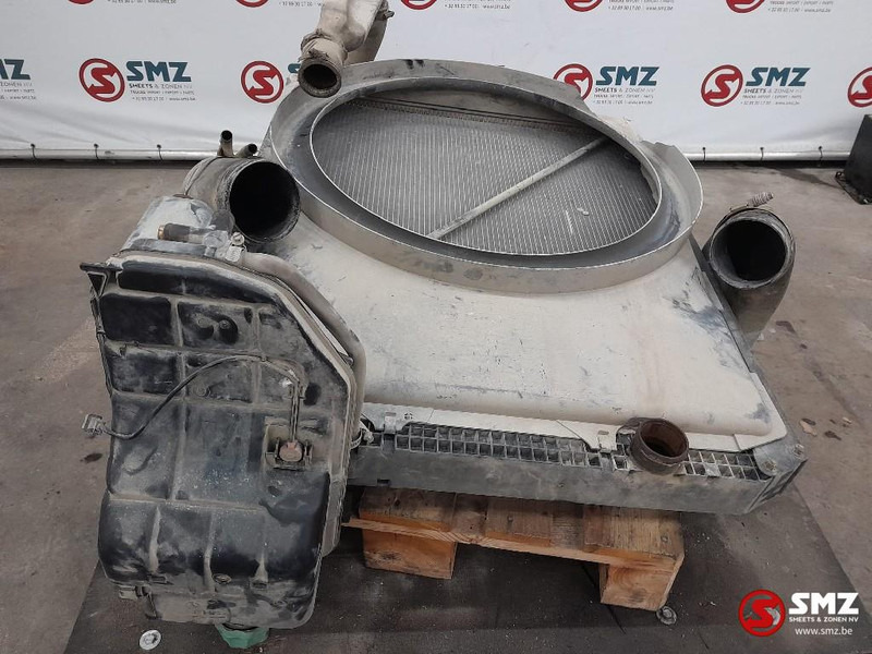 Mercedes-Benz Occ radiator + intercooler + koelvloeistofreservoi - Chladič pre Nákladné auto: obrázok 4 Mercedes-Benz Occ radiator + intercooler + koelvloeistofreservoi - Chladič pre Nákladné auto: obrázok 4