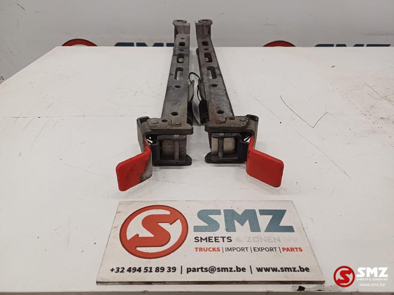 Mercedes-Benz Occ set side skirtsteunen Mercedes - Rám/ Podvozok pre Nákladné auto: obrázok 2 Mercedes-Benz Occ set side skirtsteunen Mercedes - Rám/ Podvozok pre Nákladné auto: obrázok 2