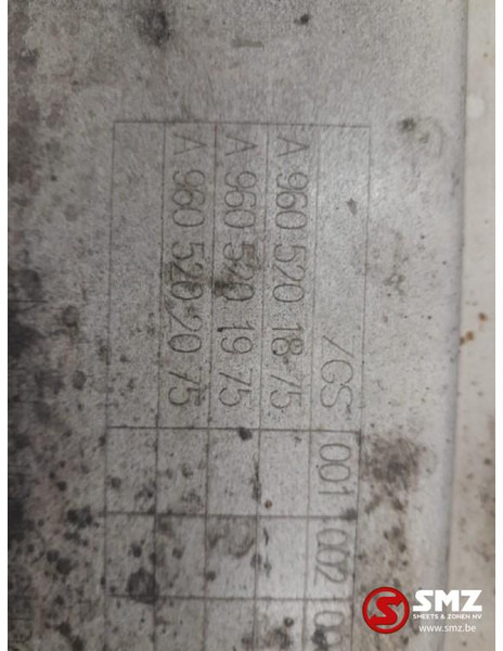 Rám/ Podvozok pre Nákladné auto Mercedes-Benz Occ set sideskirts links + rechts Mercedes: obrázok 6