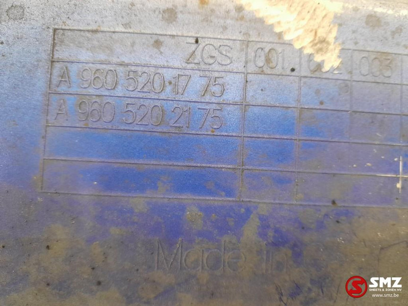 Mercedes-Benz Occ set sideskirts links + rechts Mercedes - Rám/ Podvozok pre Nákladné auto: obrázok 5 Mercedes-Benz Occ set sideskirts links + rechts Mercedes - Rám/ Podvozok pre Nákladné auto: obrázok 5