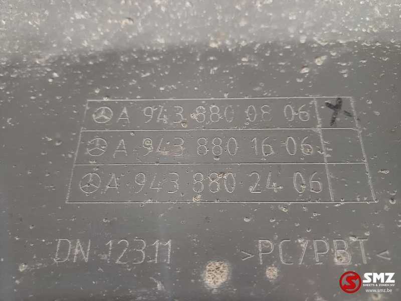 Mercedes-Benz Occ spatbord linksvooraan Mercedes - Karoséria a exteriér pre Nákladné auto: obrázok 5 Mercedes-Benz Occ spatbord linksvooraan Mercedes - Karoséria a exteriér pre Nákladné auto: obrázok 5