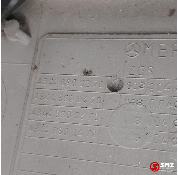 Mercedes-Benz Occ voorbumper Mercedes - Nárazník pre Nákladné auto: obrázok 3 Mercedes-Benz Occ voorbumper Mercedes - Nárazník pre Nákladné auto: obrázok 3