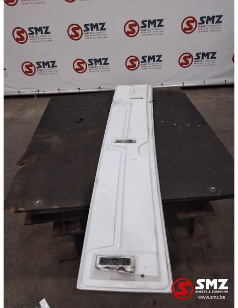 Mercedes-Benz Occ zijspoiler rechts Mercedes Actros MP4 A9607900 - Aerodynamika/ Spojler pre Nákladné auto: obrázok 2 Mercedes-Benz Occ zijspoiler rechts Mercedes Actros MP4 A9607900 - Aerodynamika/ Spojler pre Nákladné auto: obrázok 2