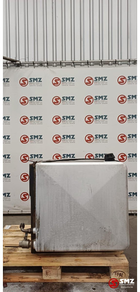 Renault Occ hydraulische tank 250L + materiaalkast Renault - Hydraulická nádrž pre Nákladné auto: obrázok 3 Renault Occ hydraulische tank 250L + materiaalkast Renault - Hydraulická nádrž pre Nákladné auto: obrázok 3