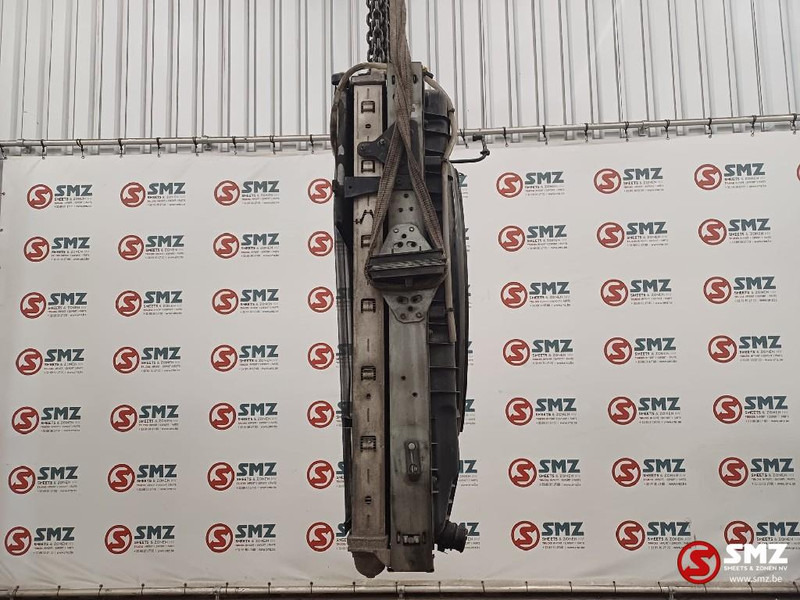 Renault Occ radiator Renault T - Chladič pre Nákladné auto: obrázok 4 Renault Occ radiator Renault T - Chladič pre Nákladné auto: obrázok 4