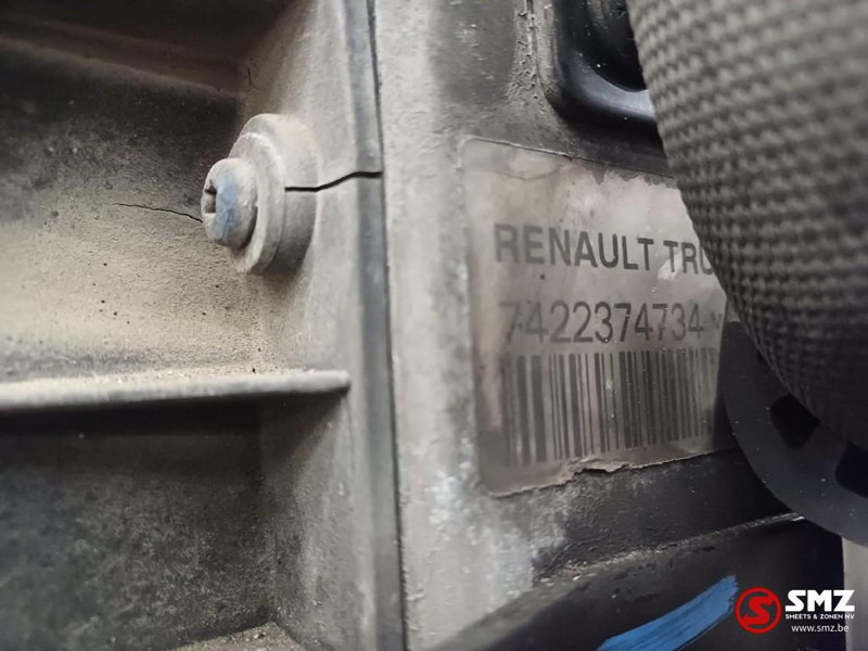 Renault Occ radiator + intercooler Renault - Chladič pre Nákladné auto: obrázok 3 Renault Occ radiator + intercooler Renault - Chladič pre Nákladné auto: obrázok 3