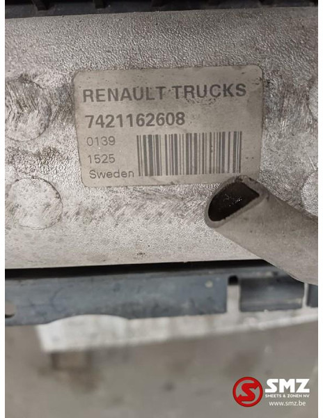 Renault Occ radiator + intercooler Renault - Chladič pre Nákladné auto: obrázok 4 Renault Occ radiator + intercooler Renault - Chladič pre Nákladné auto: obrázok 4