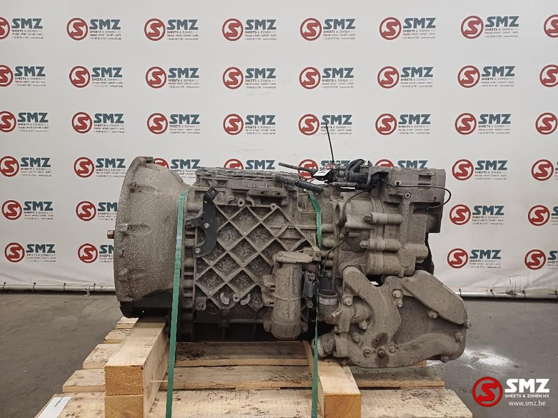 Renault Occ versnellingsbak + retarder AT2612D Renault - Prevodovka pre Nákladné auto: obrázok 1 Renault Occ versnellingsbak + retarder AT2612D Renault - Prevodovka pre Nákladné auto: obrázok 1