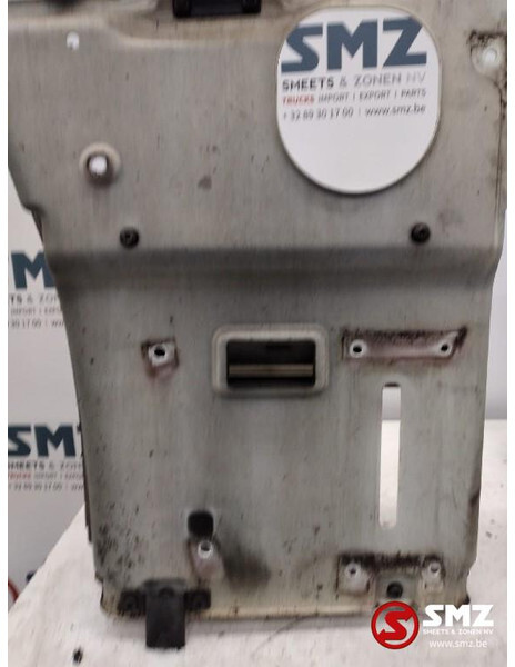 Scania Occ opstapbak links Scania P,G,R,T-series - Kabína a interiér pre Nákladné auto: obrázok 2 Scania Occ opstapbak links Scania P,G,R,T-series - Kabína a interiér pre Nákladné auto: obrázok 2