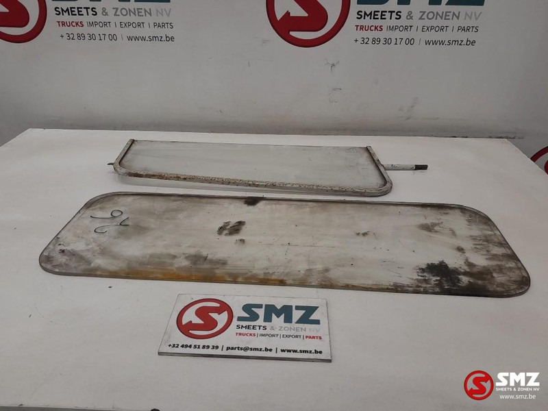 Scania Occ set van 2 deurruiten Scania - Okno a diely pre Nákladné auto: obrázok 1 Scania Occ set van 2 deurruiten Scania - Okno a diely pre Nákladné auto: obrázok 1