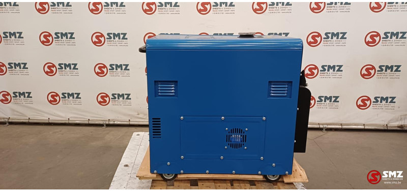 Hyundai Occ stroomgroep HDG6500T Hyundai 6.5kva - Stavebné stroje: obrázok 2 Hyundai Occ stroomgroep HDG6500T Hyundai 6.5kva - Stavebné stroje: obrázok 2