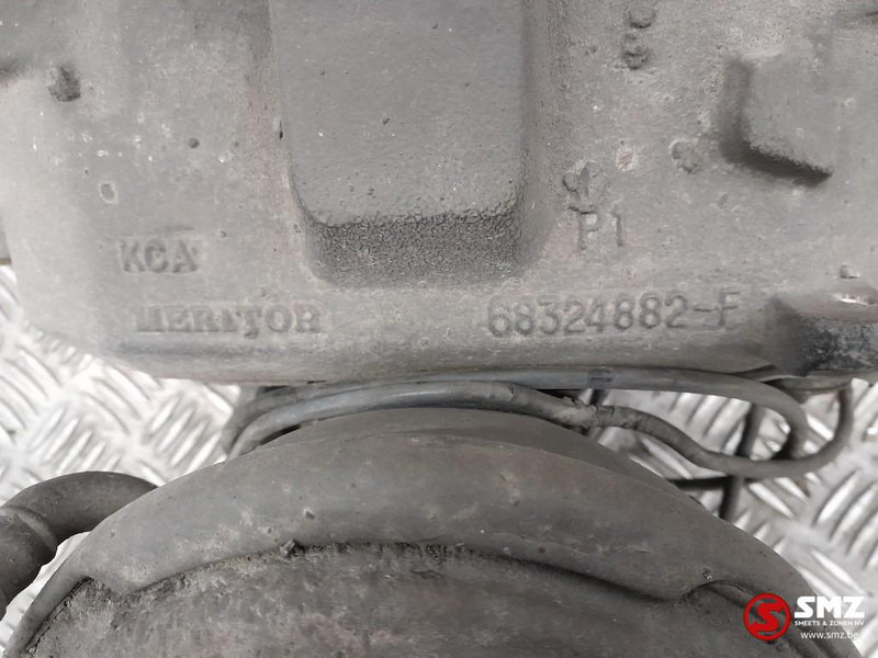 Volvo Occ remklauw + remcilinder rechts vooraan Volvo - Brzdový strmeň pre Nákladné auto: obrázok 5 Volvo Occ remklauw + remcilinder rechts vooraan Volvo - Brzdový strmeň pre Nákladné auto: obrázok 5