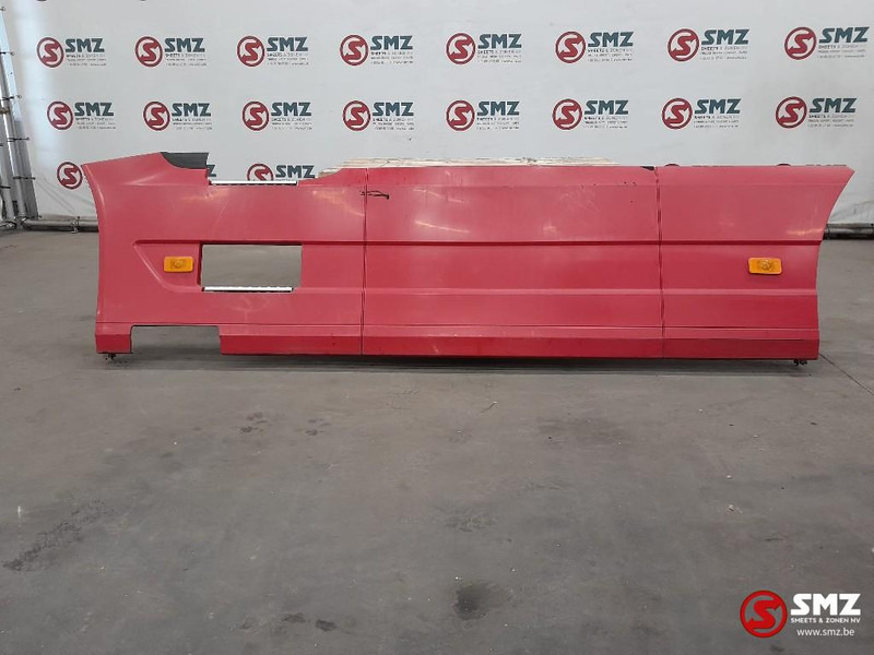 Volvo Occ side skirt links Volvo - Rám/ Podvozok pre Nákladné auto: obrázok 1 Volvo Occ side skirt links Volvo - Rám/ Podvozok pre Nákladné auto: obrázok 1