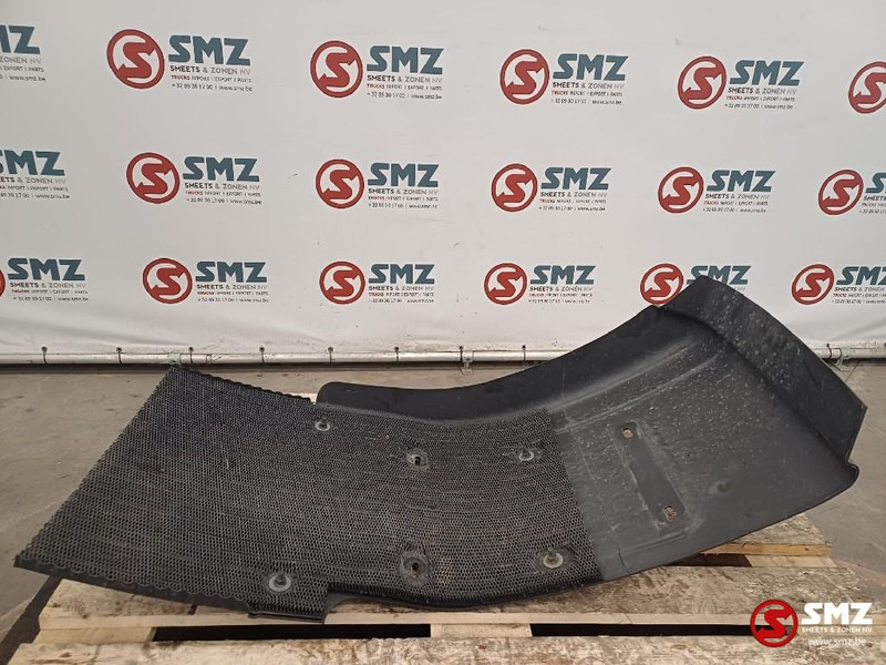 Volvo Occ spatbord cabine achter L/R Volvo - Karoséria a exteriér pre Nákladné auto: obrázok 4 Volvo Occ spatbord cabine achter L/R Volvo - Karoséria a exteriér pre Nákladné auto: obrázok 4