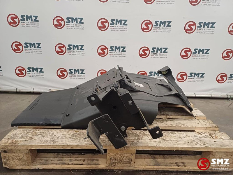 Volvo Occ spatbord cabine achter L/R + spatbordsteun Vol - Karoséria a exteriér pre Nákladné auto: obrázok 3 Volvo Occ spatbord cabine achter L/R + spatbordsteun Vol - Karoséria a exteriér pre Nákladné auto: obrázok 3