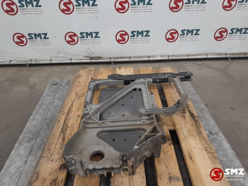 Volvo Occ spatbordsteun links Volvo - Rám/ Podvozok pre Nákladné auto: obrázok 3 Volvo Occ spatbordsteun links Volvo - Rám/ Podvozok pre Nákladné auto: obrázok 3