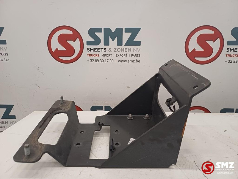 Volvo Occ spatbordsteun vooras rechtsachter Volvo - Karoséria a exteriér pre Nákladné auto: obrázok 5 Volvo Occ spatbordsteun vooras rechtsachter Volvo - Karoséria a exteriér pre Nákladné auto: obrázok 5