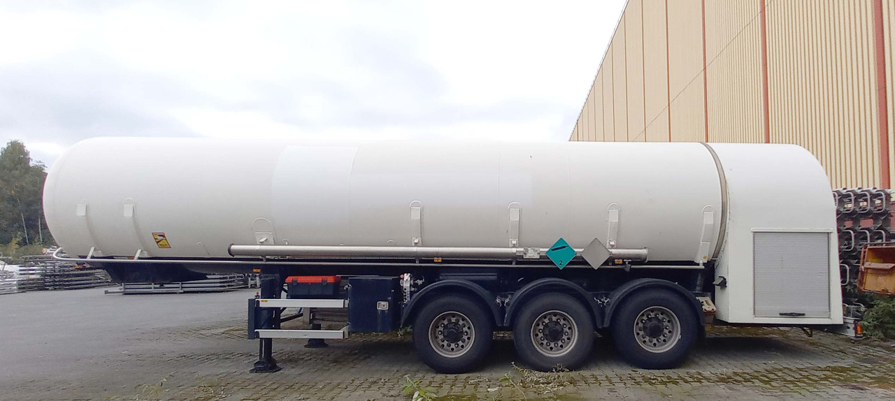 GOFA Gas tank semi-trailer cryogenic used for nitrogen, argon, oxygen, LIN, LOX, LAR - Cisternový náves: obrázok 3 GOFA Gas tank semi-trailer cryogenic used for nitrogen, argon, oxygen, LIN, LOX, LAR - Cisternový náves: obrázok 3
