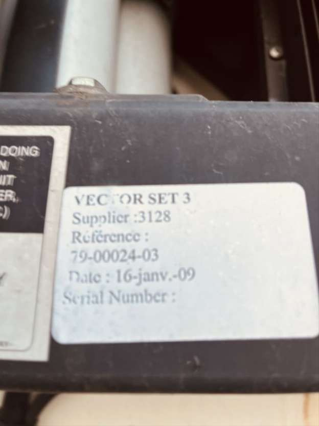 Diversen Vector 1800 Compleet en onderdelen Compressor ect - Náves chladírenské: obrázok 4 Diversen Vector 1800 Compleet en onderdelen Compressor ect - Náves chladírenské: obrázok 4