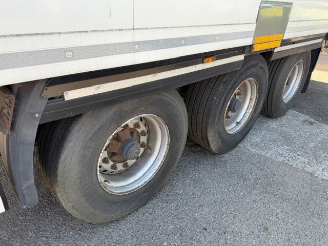 Krone Thermoking Slxe 400 Doppelstock - Náves chladírenské: obrázok 5 Krone Thermoking Slxe 400 Doppelstock - Náves chladírenské: obrázok 5