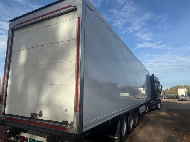 Krone Vector 1950 - Náves chladírenské: obrázok 3 Krone Vector 1950 - Náves chladírenské: obrázok 3