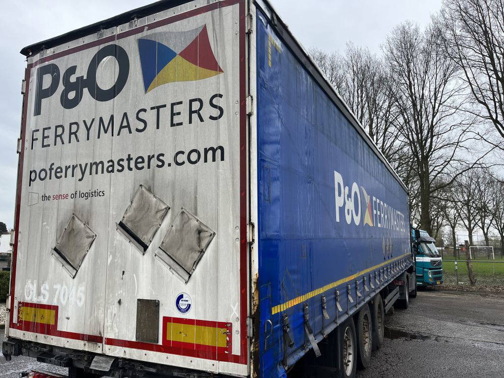 Schmitz Cargobull Coil - Plachtové nákladné vozidlo: obrázok 4 Schmitz Cargobull Coil - Plachtové nákladné vozidlo: obrázok 4