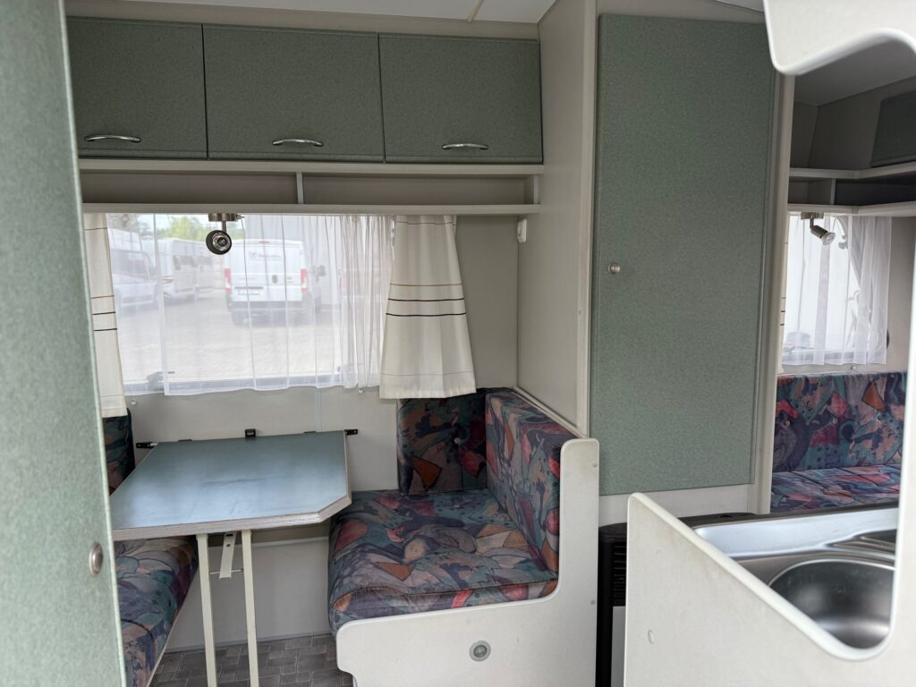 Beyerland Sprinter 400 – D 1998 - Obytný príves: obrázok 5 Beyerland Sprinter 400 – D 1998 - Obytný príves: obrázok 5