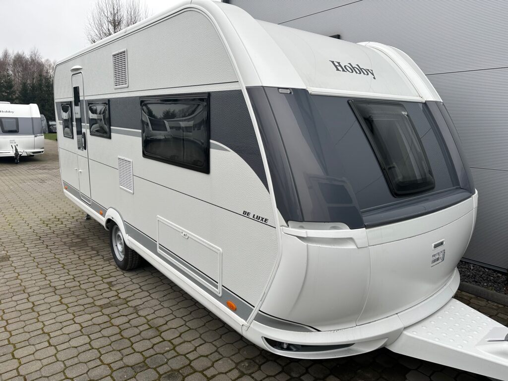 DE LUXE 495 UL 2024 - Obytný príves: obrázok 1 DE LUXE 495 UL 2024 - Obytný príves: obrázok 1