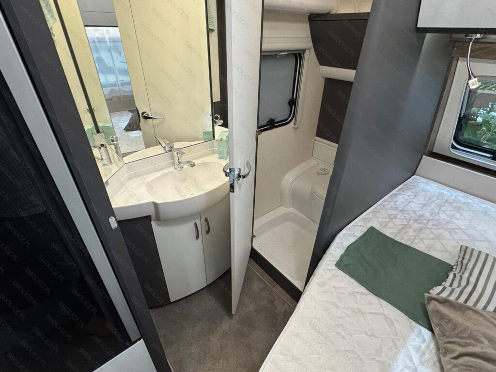 EXCELLENT EDITION 460 UFe - Obytný príves: obrázok 5 EXCELLENT EDITION 460 UFe - Obytný príves: obrázok 5