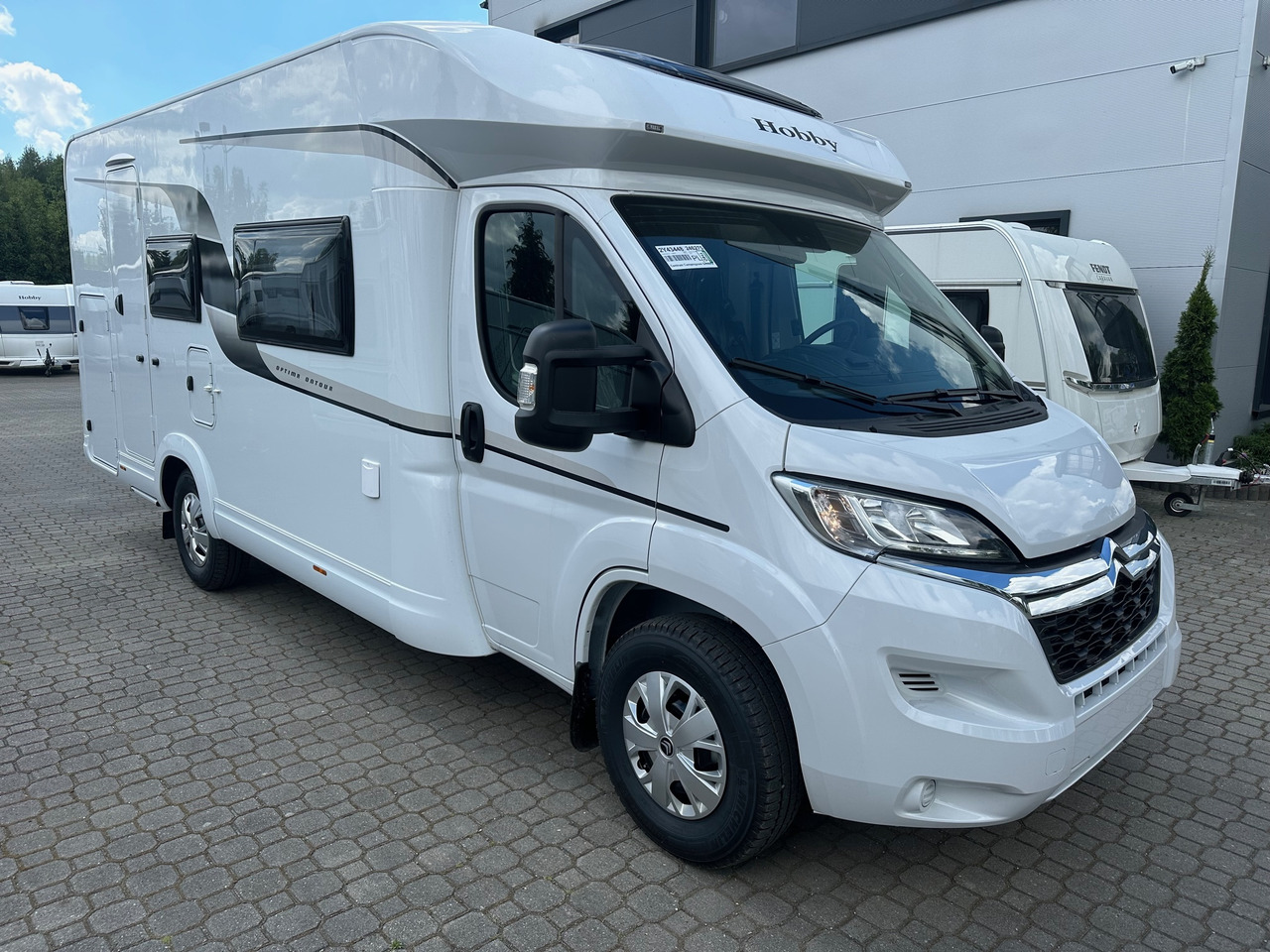 Hobby Optima T65 HKM Ontour 2024 - Polointegrované obytné auto: obrázok 2 Hobby Optima T65 HKM Ontour 2024 - Polointegrované obytné auto: obrázok 2