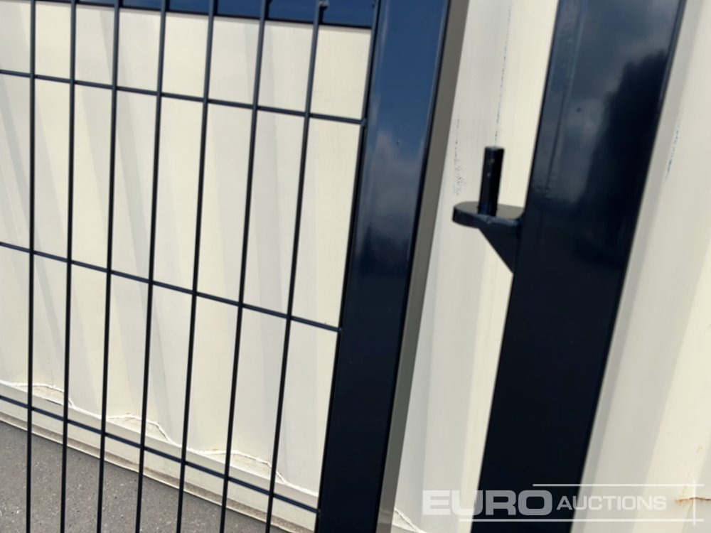 Stavebné zariadenia 1.2m x 2.4m Pedestrian Gate, Heavy Duty Galvanized Powder Coated, 80mm x 80mm x 3m Post (2 of), Assembly Kit (Black): obrázok 8