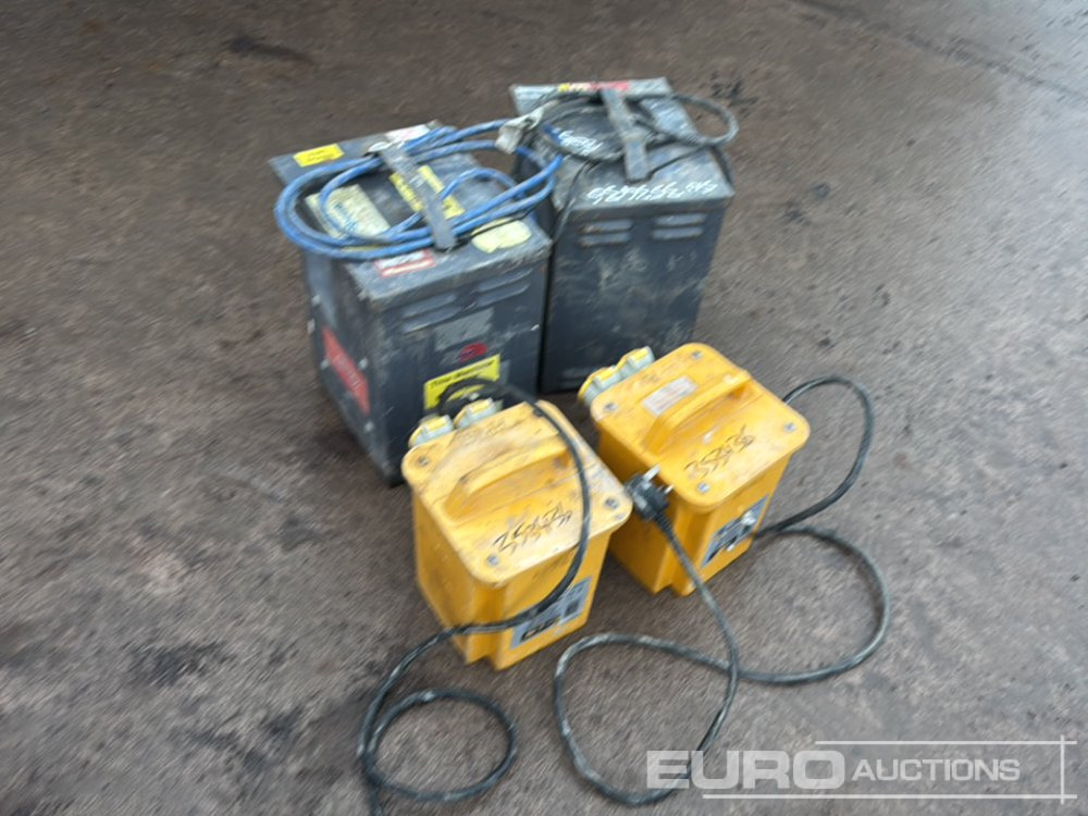 110 Volt Transformers (4 of) - Stavebné zariadenia: obrázok 4 110 Volt Transformers (4 of) - Stavebné zariadenia: obrázok 4