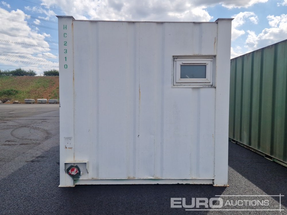 16' x 8' Toilet (Cannot Be Reconsigned) - Lodny kontajner: obrázok 4 16' x 8' Toilet (Cannot Be Reconsigned) - Lodny kontajner: obrázok 4