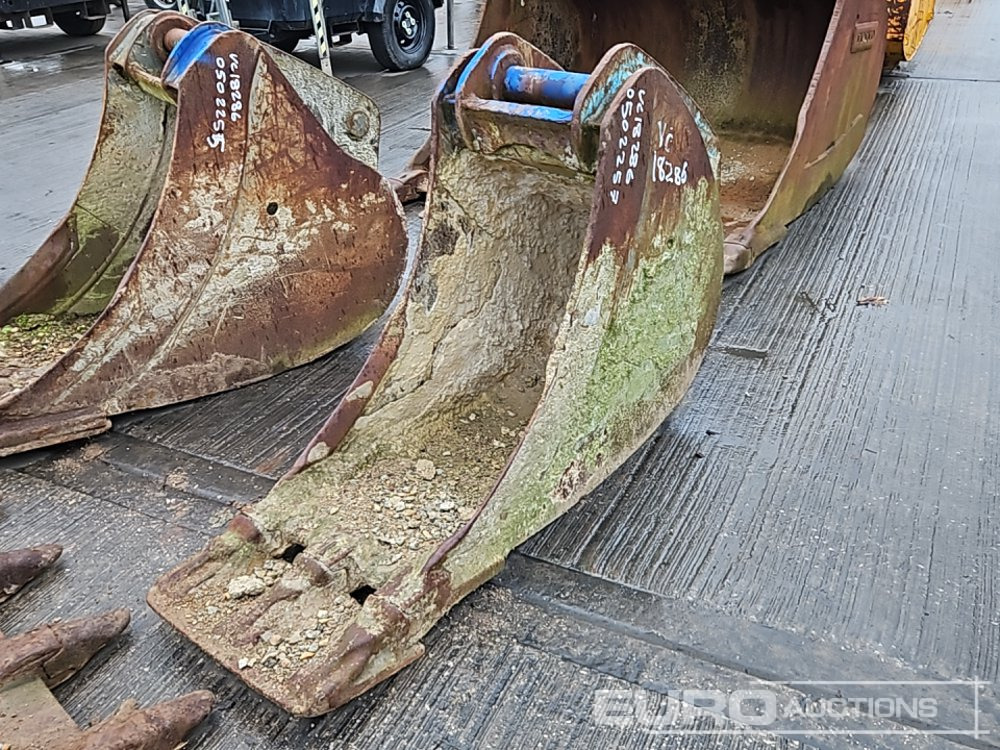 18" Scoop Bucket 65mm Pin to suit 13 Ton Excavator - Lyžica: obrázok 1 18" Scoop Bucket 65mm Pin to suit 13 Ton Excavator - Lyžica: obrázok 1