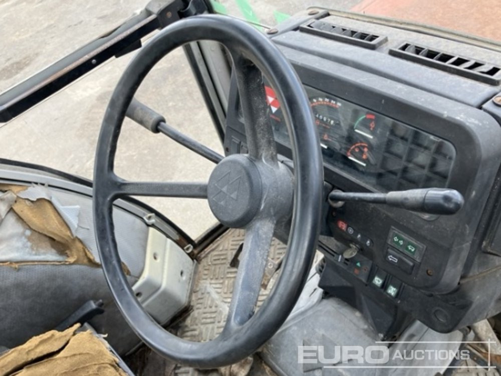 1992 Massey Ferguson 399 - Traktor: obrázok 5 1992 Massey Ferguson 399 - Traktor: obrázok 5