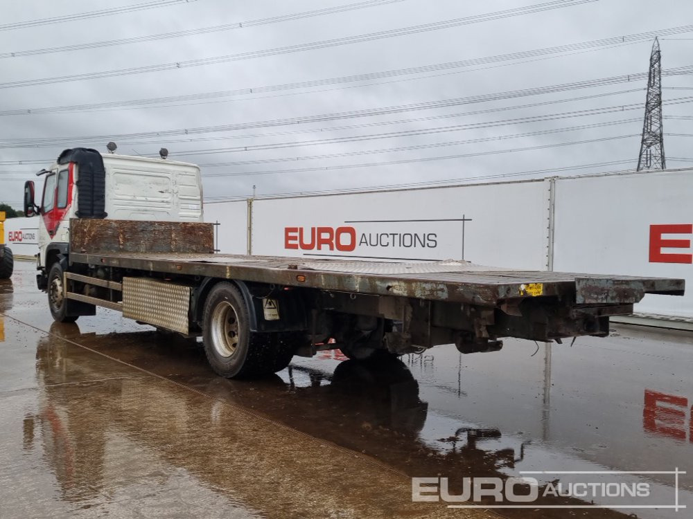 2001 Volvo FM12 - Valníkový/ Plošinový nákladný automobil: obrázok 3 2001 Volvo FM12 - Valníkový/ Plošinový nákladný automobil: obrázok 3