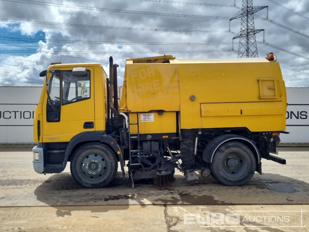 2004 Iveco ML130E18K - Zametacie vozidlo: obrázok 2 2004 Iveco ML130E18K - Zametacie vozidlo: obrázok 2