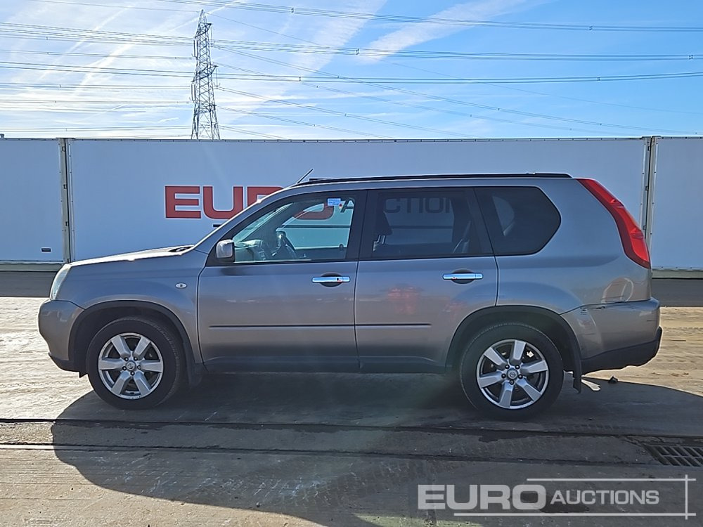 2008 Nissan X-Trail - SUV: obrázok 2 2008 Nissan X-Trail - SUV: obrázok 2