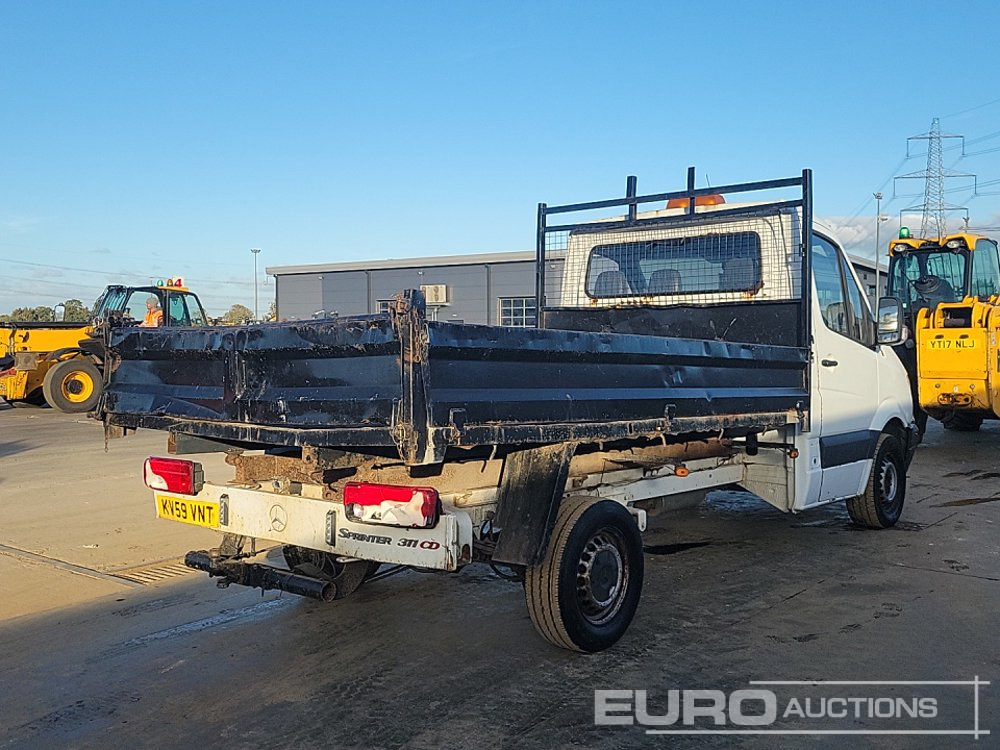 2009 Mercedes Sprinter 311 CDI - Dodávka sklápač: obrázok 5 2009 Mercedes Sprinter 311 CDI - Dodávka sklápač: obrázok 5