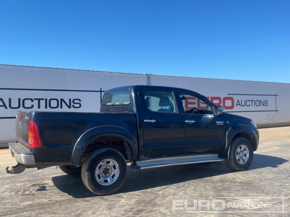 2009 Toyota Hilux - Pick-up: obrázok 5 2009 Toyota Hilux - Pick-up: obrázok 5